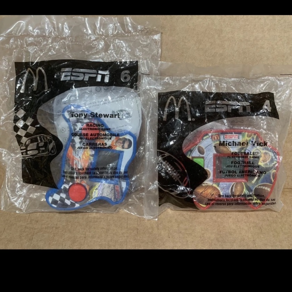 2004 McDonalds Happy Meal ESPN video games 2 Hand-held Games NIP
